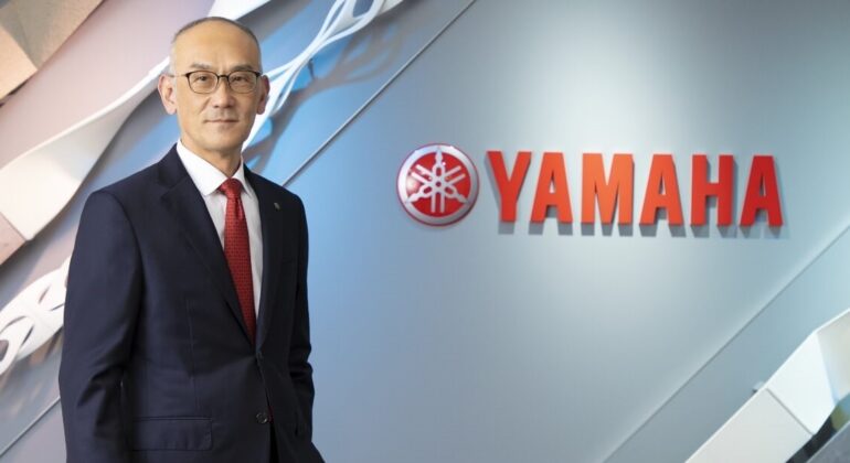 Mr.Hidaka_president-1